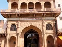 vrindavan tour guide