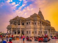 vrindavan : vrindavan tour guide